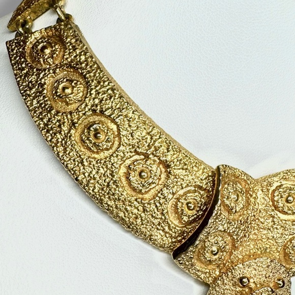 NAPIER 1971 Egyptian Collection Bib Necklace, BOOK PIECE - Picture 10 of 16